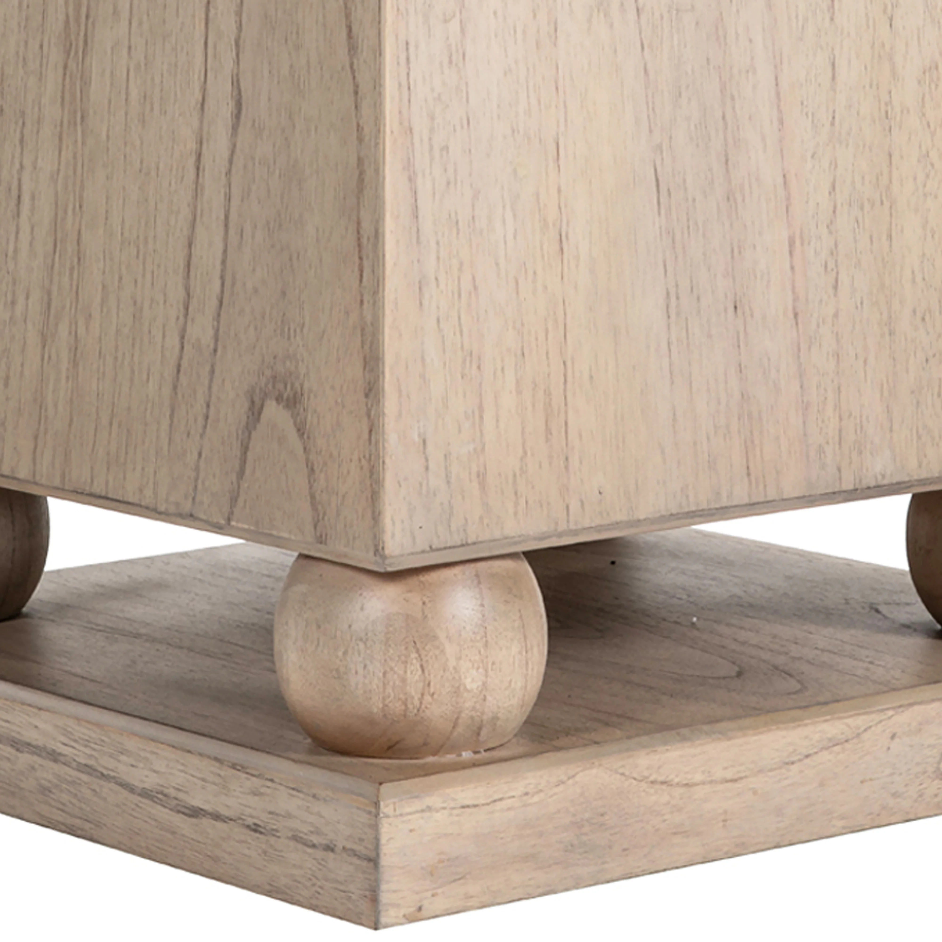Chess Pedestal - Image 9