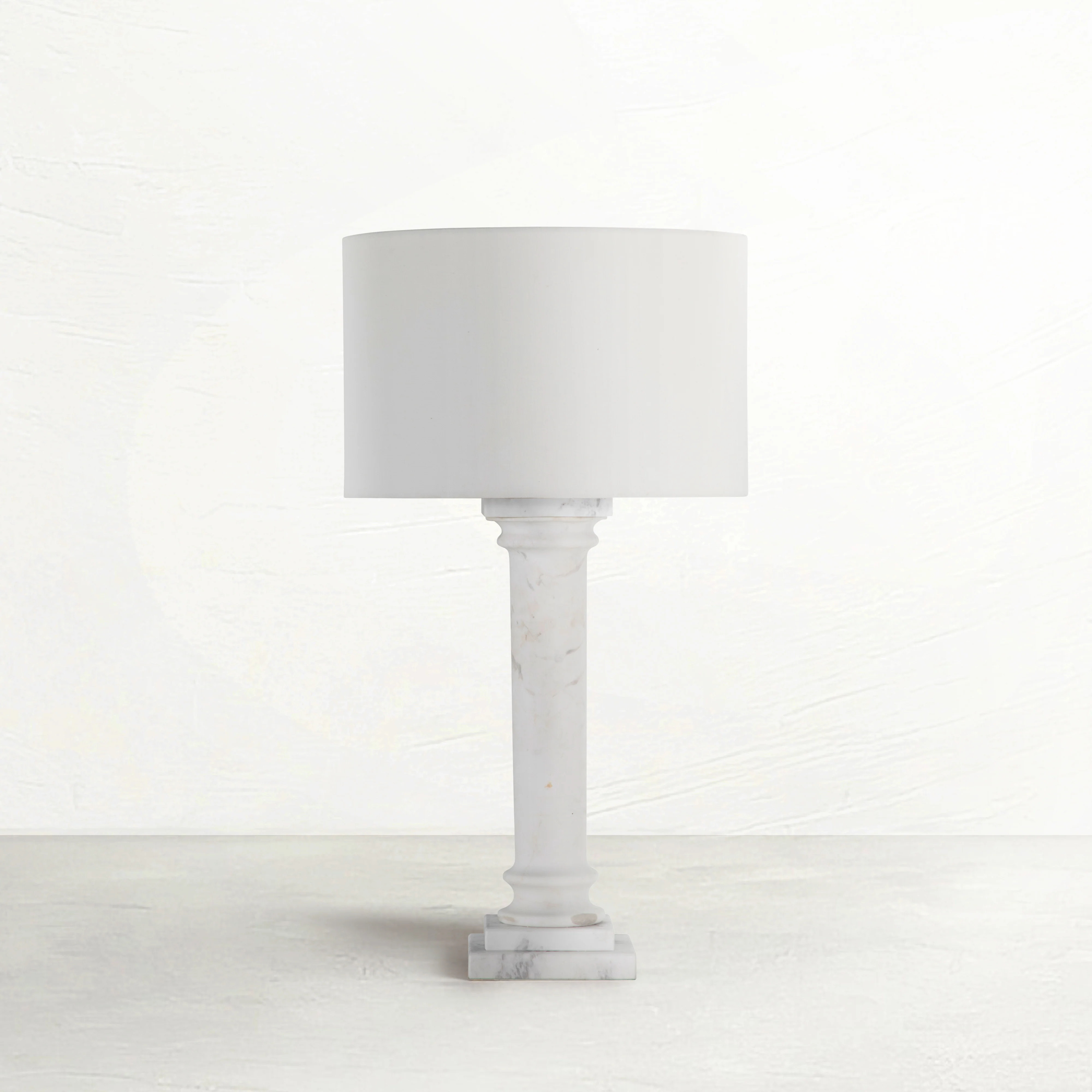 Zeno Table Lamp